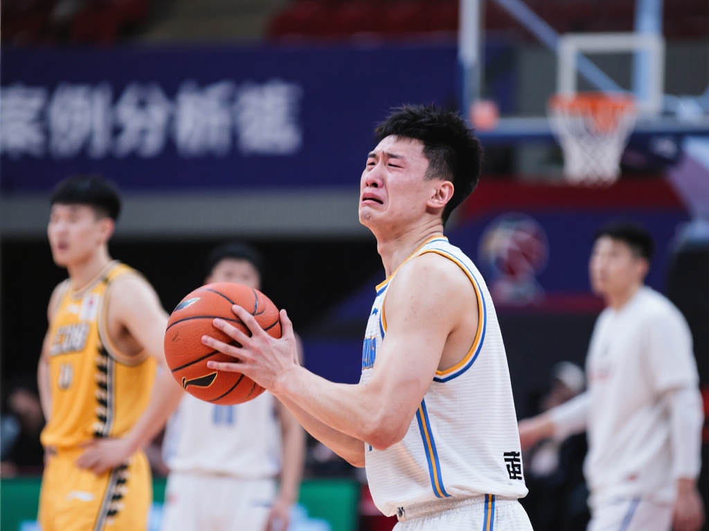 赛季内重回 赛季内重回